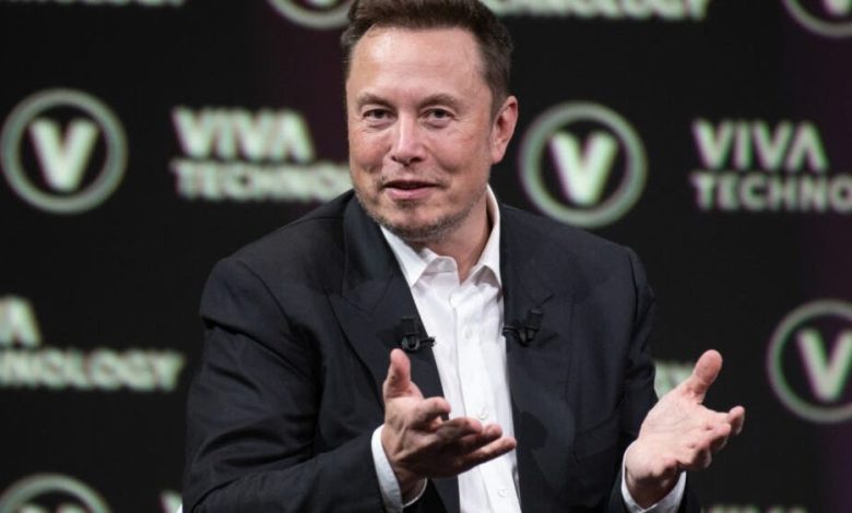 Elon Musk Takes Another Dig At John Oliver, Says The Comedian 'Hasn't ...